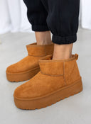 Μποτάκια με γούνα flatform - Κάμελ - thefashionproject.gr - The Fashion Project