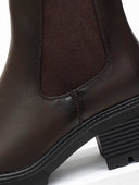 Μποτάκια με λάστιχο στο πλάι - Καφέ - thefashionproject.gr - Super Mode
