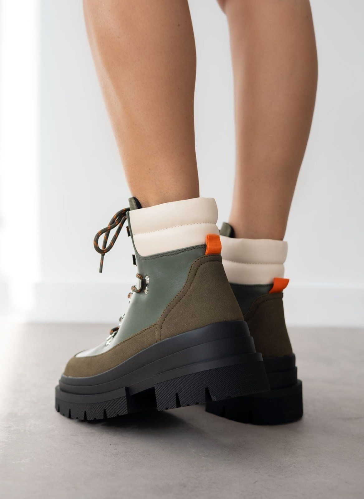 Μποτάκια ορειβασίας ONLY 15304733 - Χακί - thefashionproject.gr - ONLY