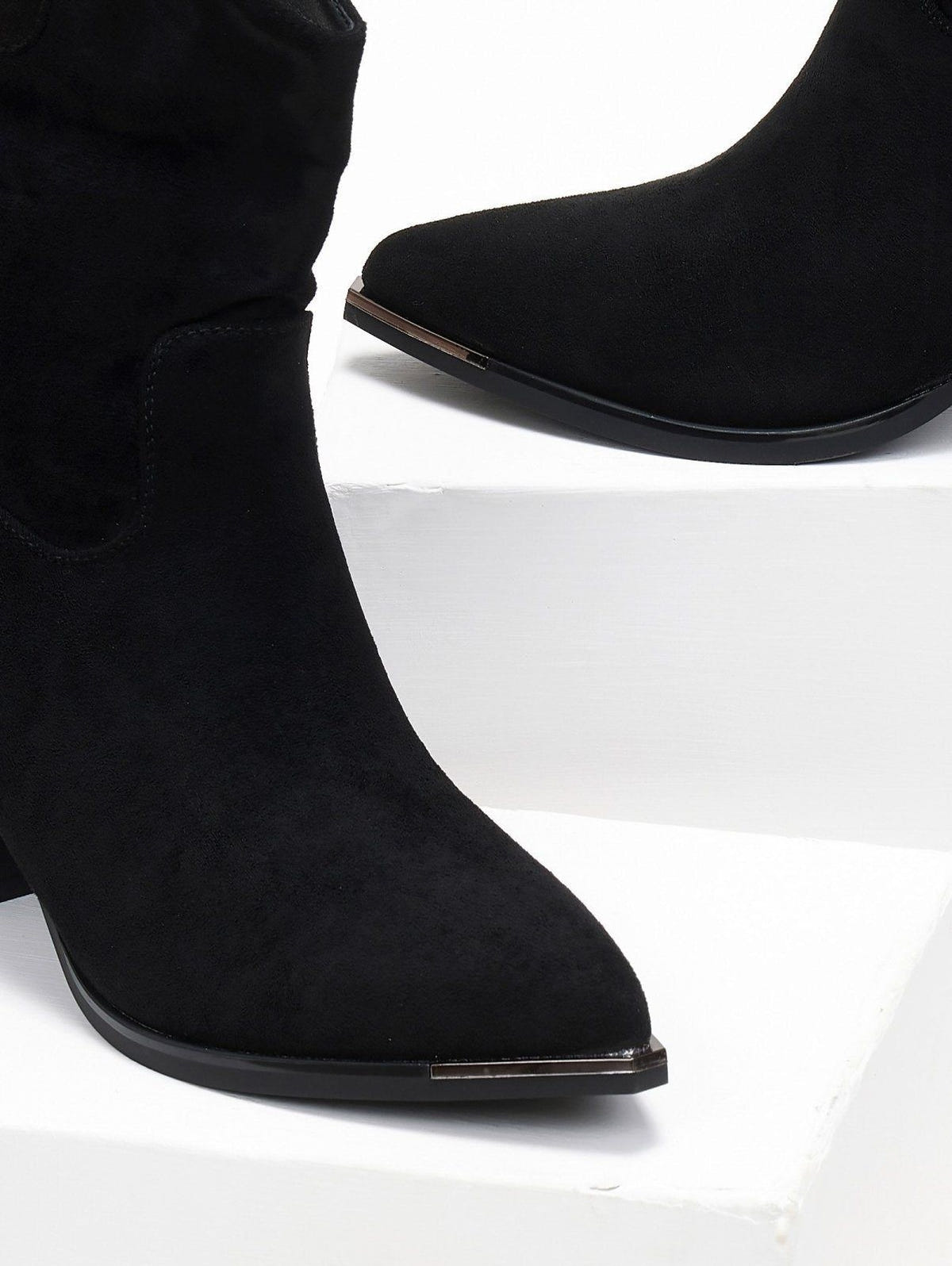 Μποτάκια suede cowboy με μεταλλικά στοιχεία Erynn - Μαύρο - thefashionproject.gr - ERYNN