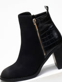 Μποτάκια suede με ανάγλυφο pattern Erynn - Μαύρο - thefashionproject.gr - ERYNN