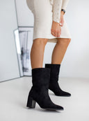 Μποτάκια suede με τακούνι - Μαύρο - thefashionproject.gr - The Fashion Project