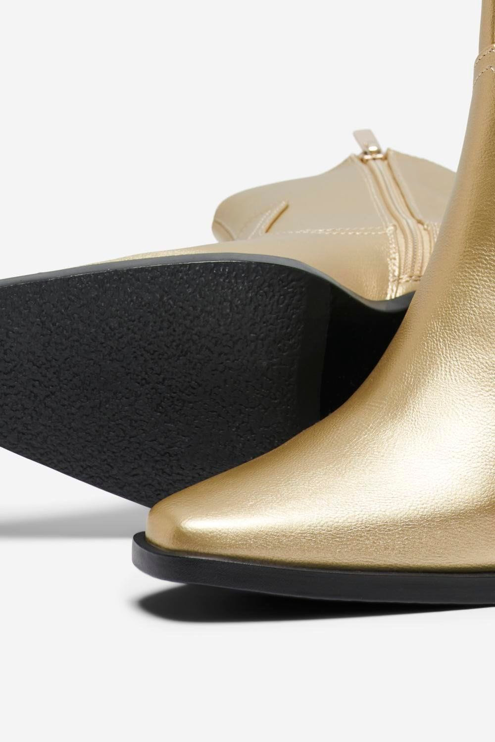 Μποτάκια western με τακούνι ONLY 15329855 - Χρυσό - thefashionproject.gr - ONLY