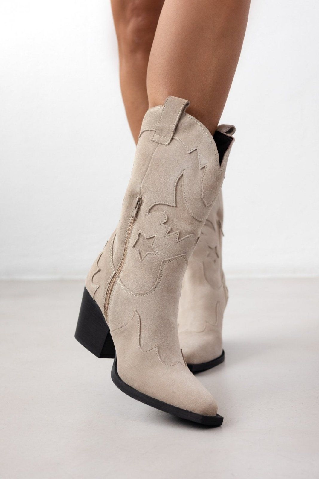 Μπότες cowboy καστόρινες PIECES 17152208 - Μπεζ - thefashionproject.gr - PIECES