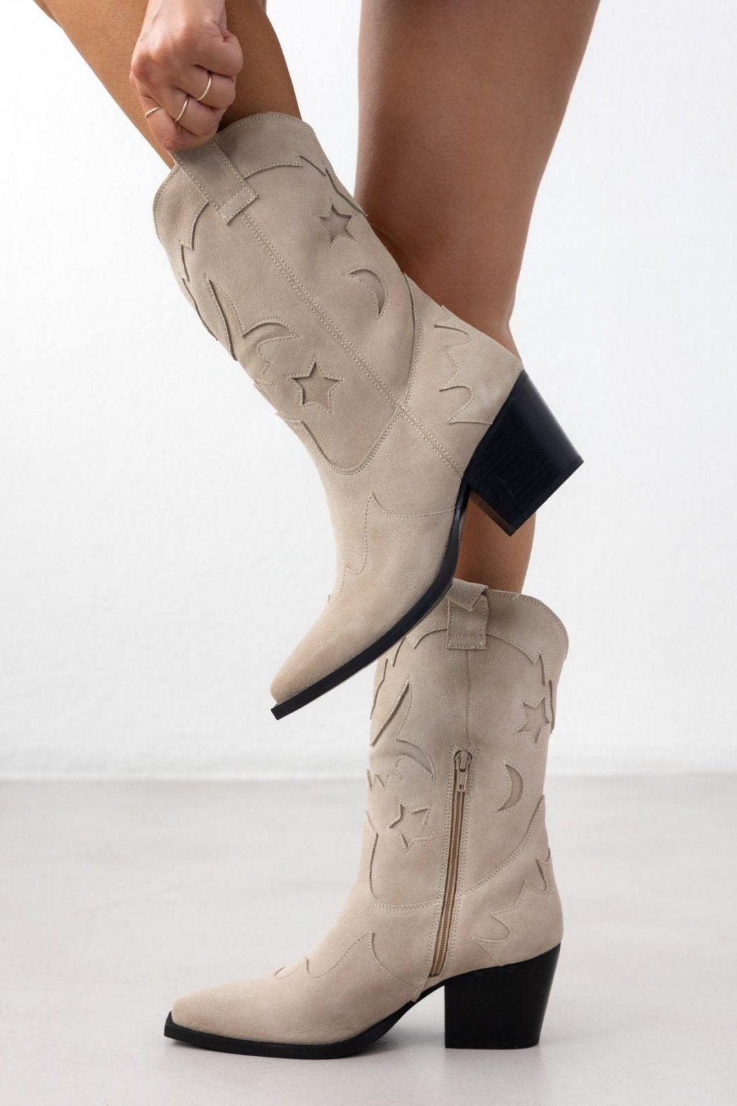 Μπότες cowboy καστόρινες PIECES 17152208 - Μπεζ - thefashionproject.gr - PIECES
