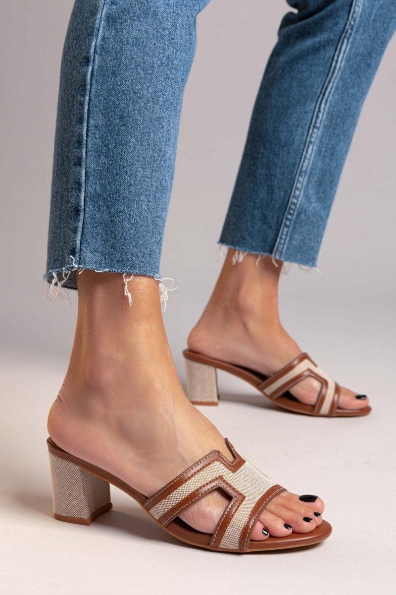 Mules ανοιχτά με ύφασμα ERYNN - Κάμελ - thefashionproject.gr - ERYNN