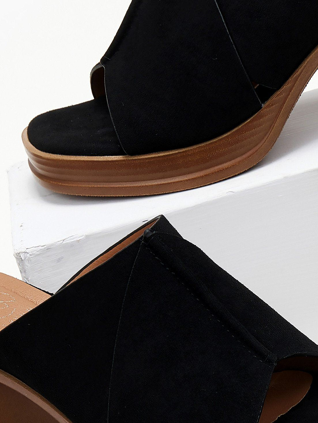 Mules ανοιχτά suede ERYNN - Μαύρο - thefashionproject.gr - ERYNN