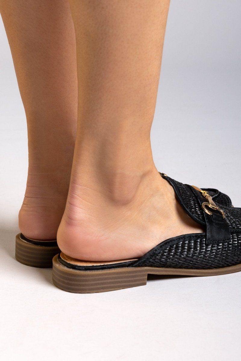 Mules από ψάθα ERYNN - Μαύρο - thefashionproject.gr - ERYNN