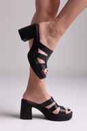 Mules δερμάτινα με ανοίγματα Estil - Μαύρο - thefashionproject.gr - Estil