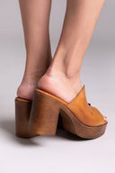 Mules δερμάτινα με φαρδιά φάσα TFP - Ταμπά - thefashionproject.gr - TFP