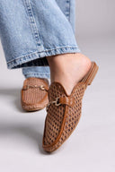 Mules φλατ με διαφάνεια ERYNN - Κάμελ - thefashionproject.gr - ERYNN