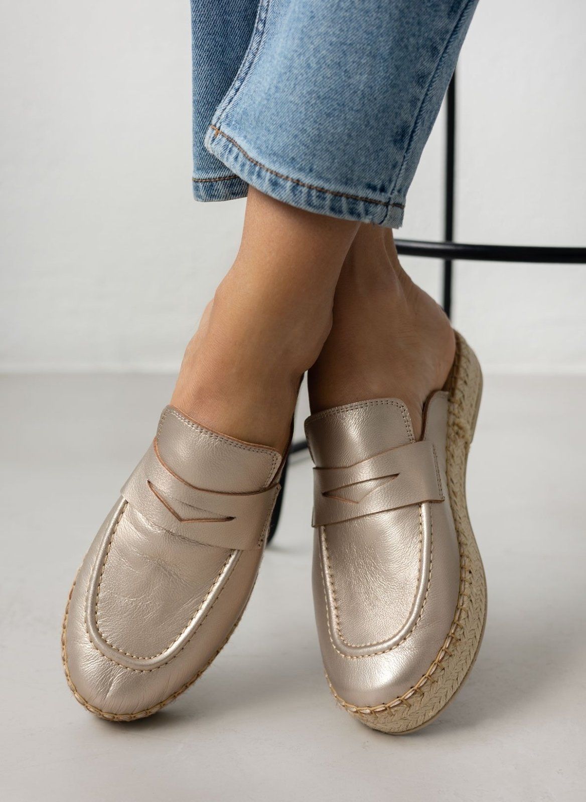 Mules καστόρινα με σχοίνινη σόλα Ragazza 0237 - Άμμου - thefashionproject.gr - RAGAZZA