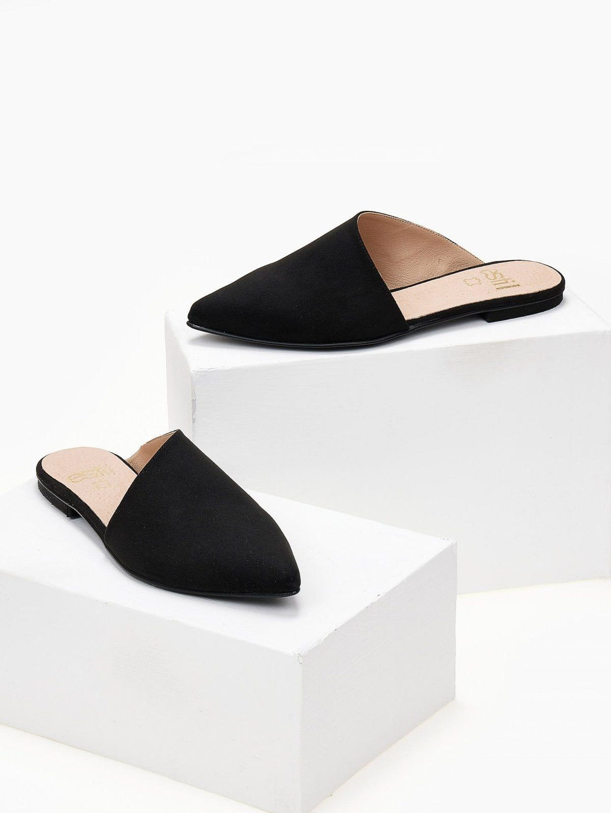 Mules κλειστά με ασύμμετρη φάσα estil - Μαύρο - thefashionproject.gr - Estil
