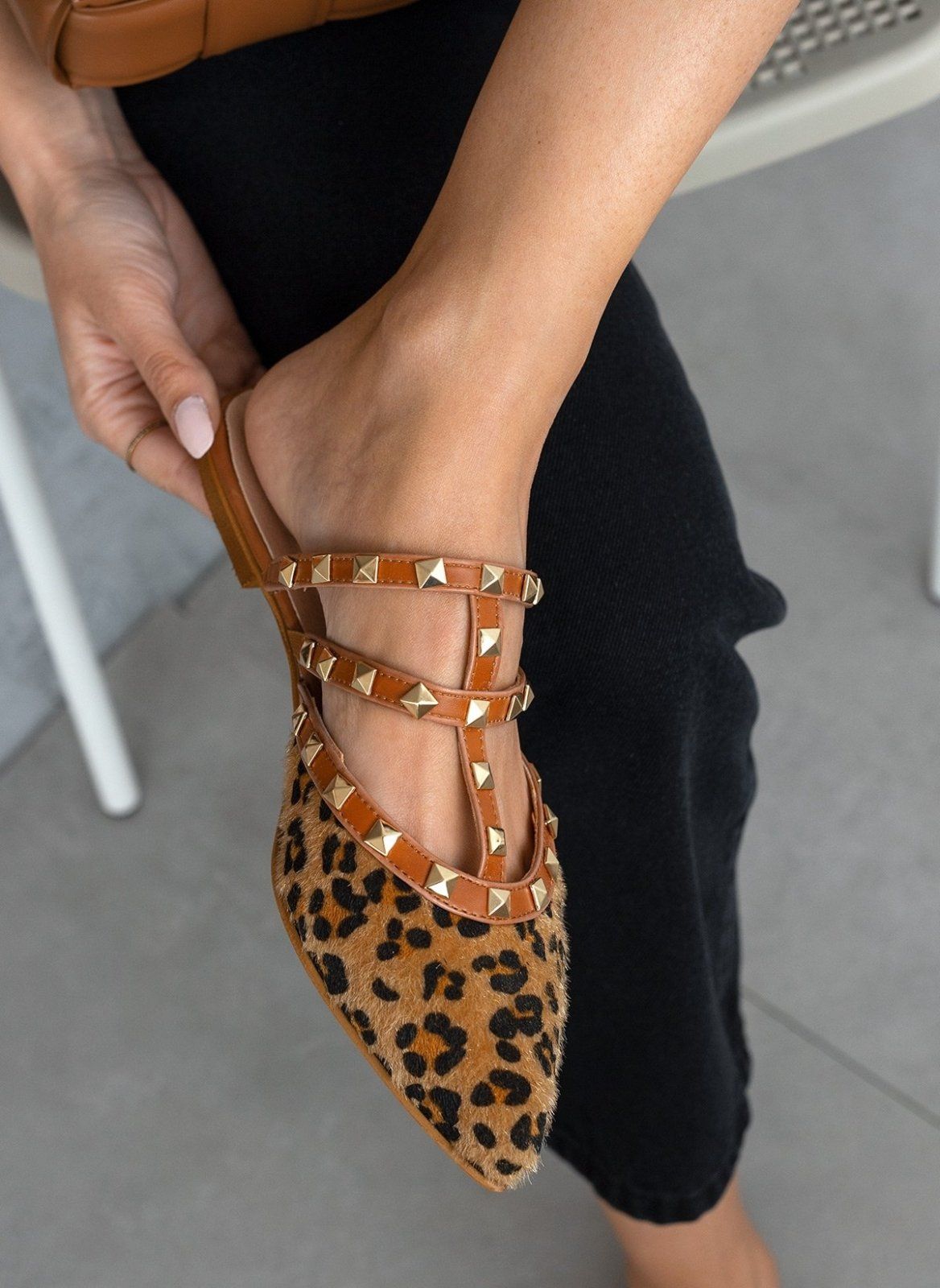 Mules κλειστά με τρουκς estil - Leopard - thefashionproject.gr - Estil