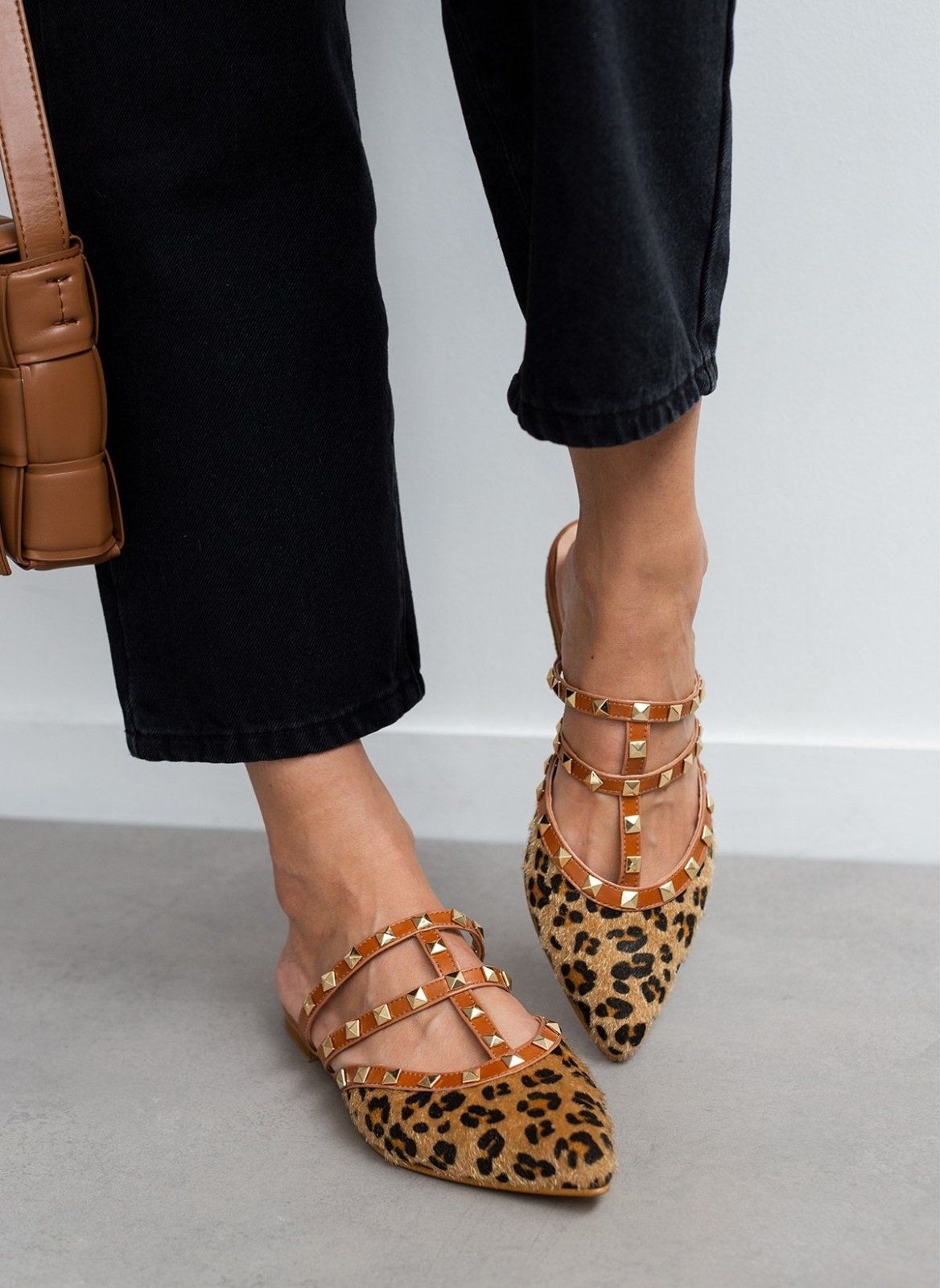 Mules κλειστά με τρουκς estil - Leopard - thefashionproject.gr - Estil