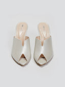 Mules με άνοιγμα Tfp - Λευκό Πέρλα - thefashionproject.gr - TFP
