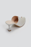 Mules με άνοιγμα Tfp - Λευκό Πέρλα - thefashionproject.gr - TFP