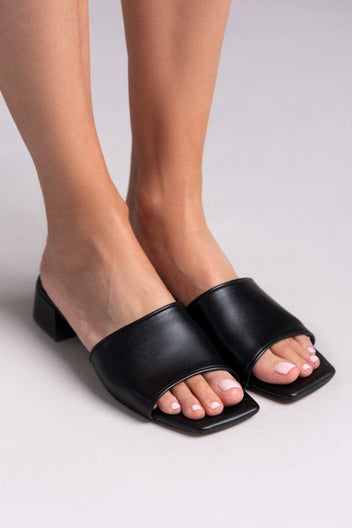 Mules με φαρδιά φάσα TFP - Μαύρο - thefashionproject.gr - TFP