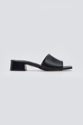 Mules με φαρδιά φάσα TFP - Μαύρο - thefashionproject.gr - TFP