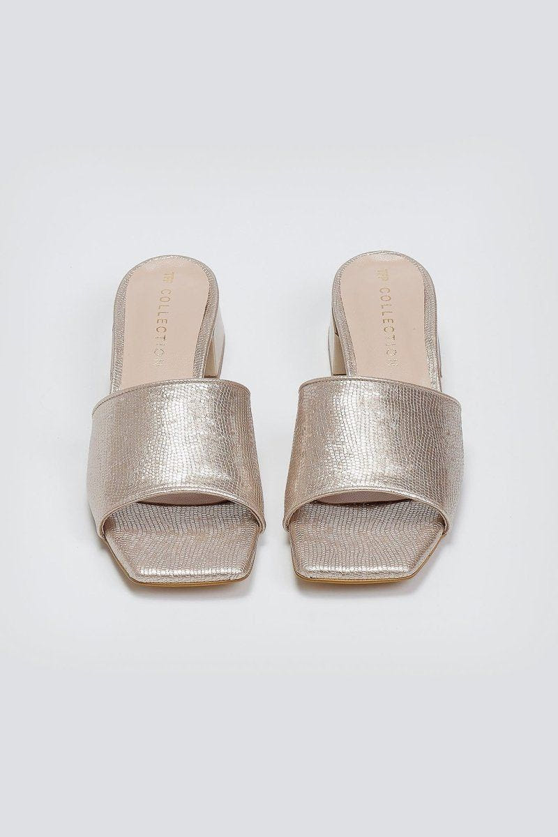Mules με pattern TFP - Χρυσό - thefashionproject.gr - TFP