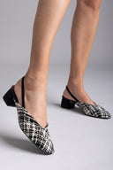 Mules με πλεκτό σχέδιο CORINA - Λευκό/Μαύρο - thefashionproject.gr - CORINA