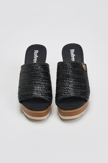 Mules με ψάθινη φάσα Refresh 172703 - Μαύρο - thefashionproject.gr - Refresh