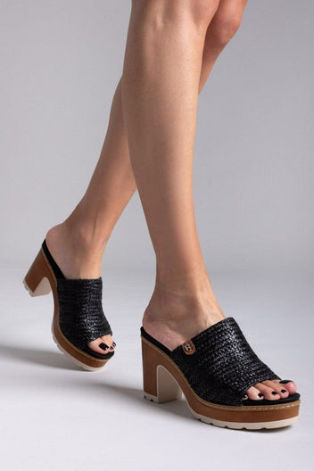 Mules με ψάθινη φάσα Refresh 172703 - Μαύρο - thefashionproject.gr - Refresh