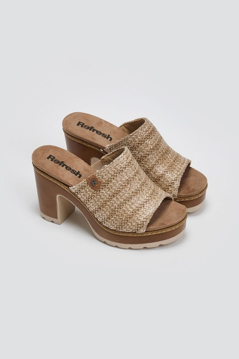 Mules με ψάθινη φάσα Refresh 172703 - Τάουπε - thefashionproject.gr - Refresh