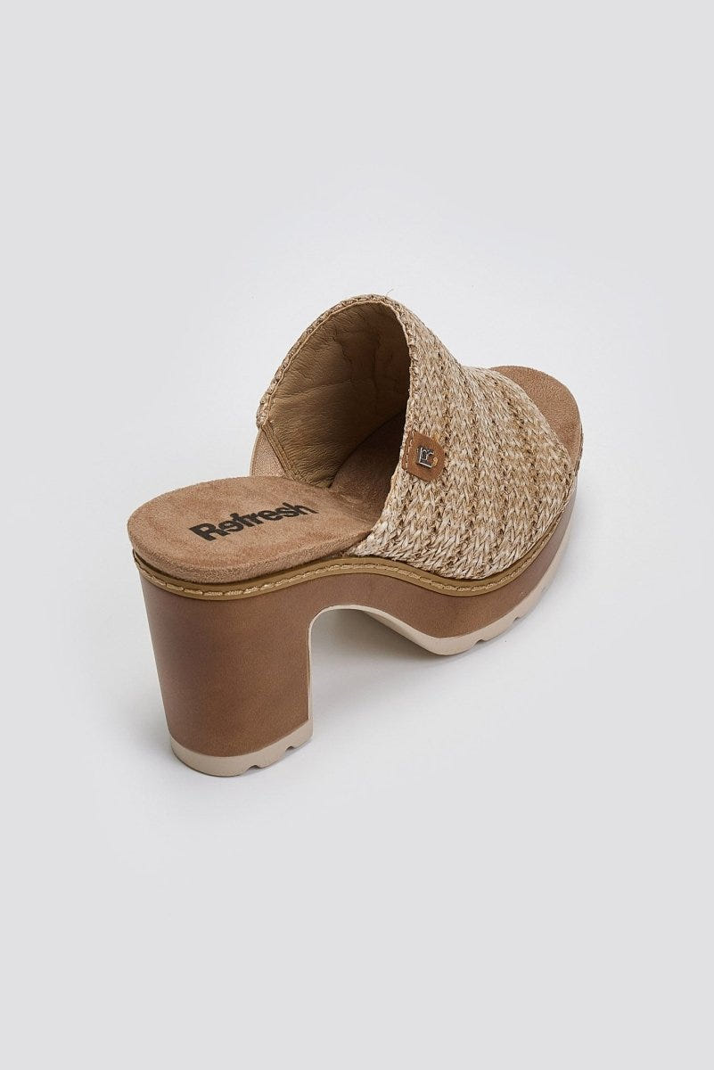 Mules με ψάθινη φάσα Refresh 172703 - Τάουπε - thefashionproject.gr - Refresh