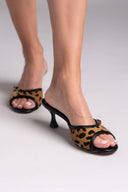 Mules με συνθετικό ponyskin TFP - Leopard - thefashionproject.gr - TFP
