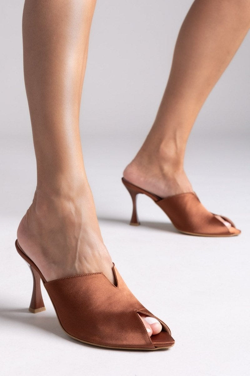 Mules σατέν με άνοιγμα Tfp - Μπρονζέ - thefashionproject.gr - TFP