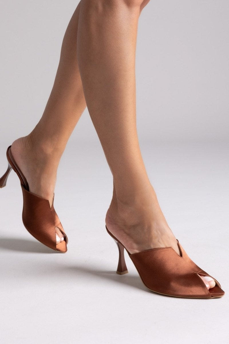 Mules σατέν με άνοιγμα Tfp - Μπρονζέ - thefashionproject.gr - TFP