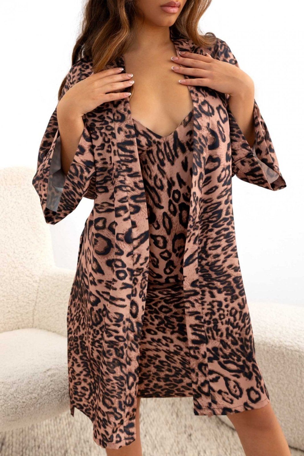 Νυχτικό σατέν με print και ρόμπα - Caramel - thefashionproject.gr - Modern ocean - 22728042004
