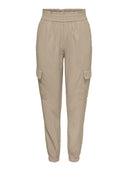 Παντελόνι cargo υφασμάτινο ONLY 15245364 - Άμμου - thefashionproject.gr - ONLY