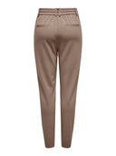 Παντελόνι carrot fit με κορδόνι ONLY 15115847 - Τάουπε - thefashionproject.gr - ONLY