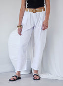 Παντελόνι με λινό με ζώνη - Λευκό - thefashionproject.gr - The Fashion Project