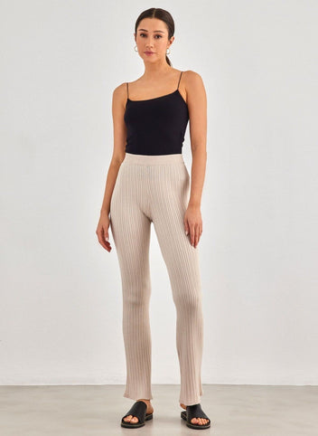 Παντελόνι πλεκτό με flare μπατζάκια ONLY 15310541 - Μπεζ - thefashionproject.gr - ONLY
