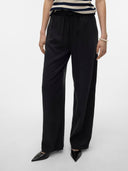 Παντελόνι σε loose γραμμή Vero Moda 10304898 - Μαύρο - thefashionproject.gr - VERO MODA