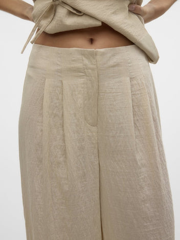 Παντελόνι wide leg με πιέτες Vero Moda 10326937 - Άμμου - thefashionproject.gr - VERO MODA