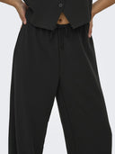 Παντελόνι wideleg με λάστιχο ONLY 15338922 - Μαύρο - thefashionproject.gr - ONLY