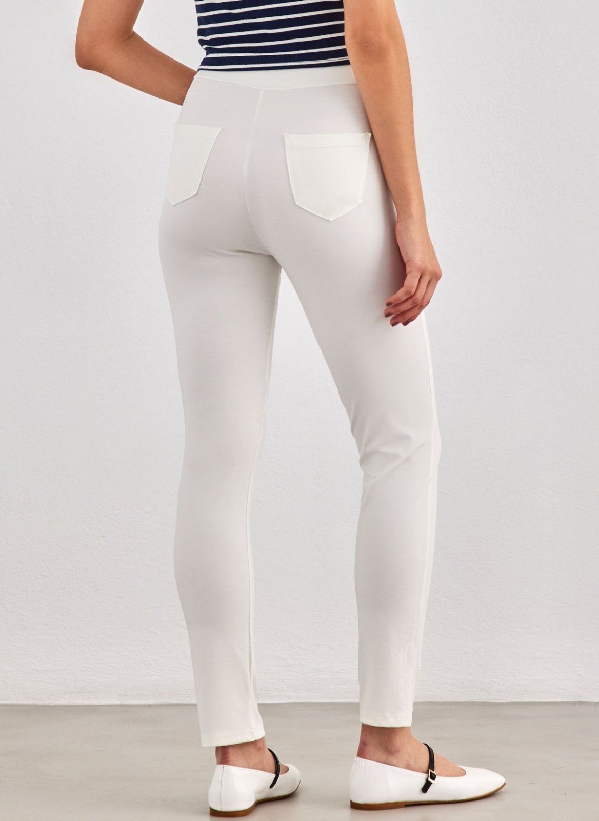 Παντελόνι υφασμάτινο με εφέ κουμπί - Λευκό - thefashionproject.gr - Foglie Rosse