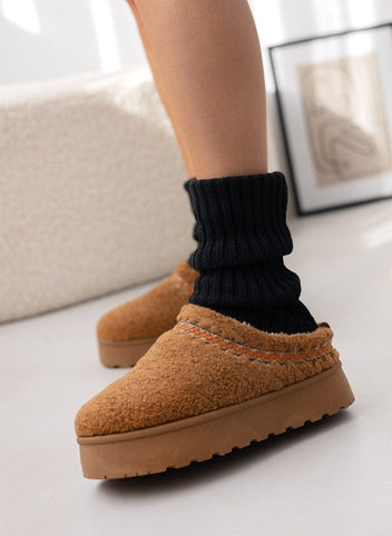 Παντόφλες teddy με συνθετική γούνα - Κάμελ - thefashionproject.gr - ERYNN