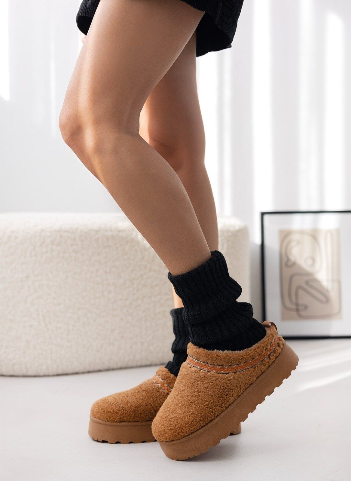 Παντόφλες teddy με συνθετική γούνα - Κάμελ - thefashionproject.gr - ERYNN
