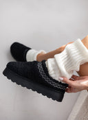 Παντόφλες teddy με συνθετική γούνα - Μαύρο - thefashionproject.gr - ERYNN