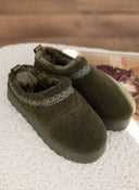 Παντόφλες teddy με συνθετική γούνα - Χακί - thefashionproject.gr - ERYNN