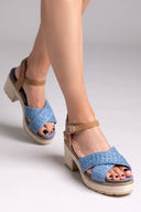 Πέδιλα crossover από ψάθα Refresh 172637 - Μπλε jean - thefashionproject.gr - Refresh
