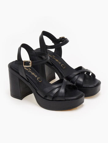 Πέδιλα δερμάτινα crossover με μπαρέτα - Μαύρο - thefashionproject.gr - TFP