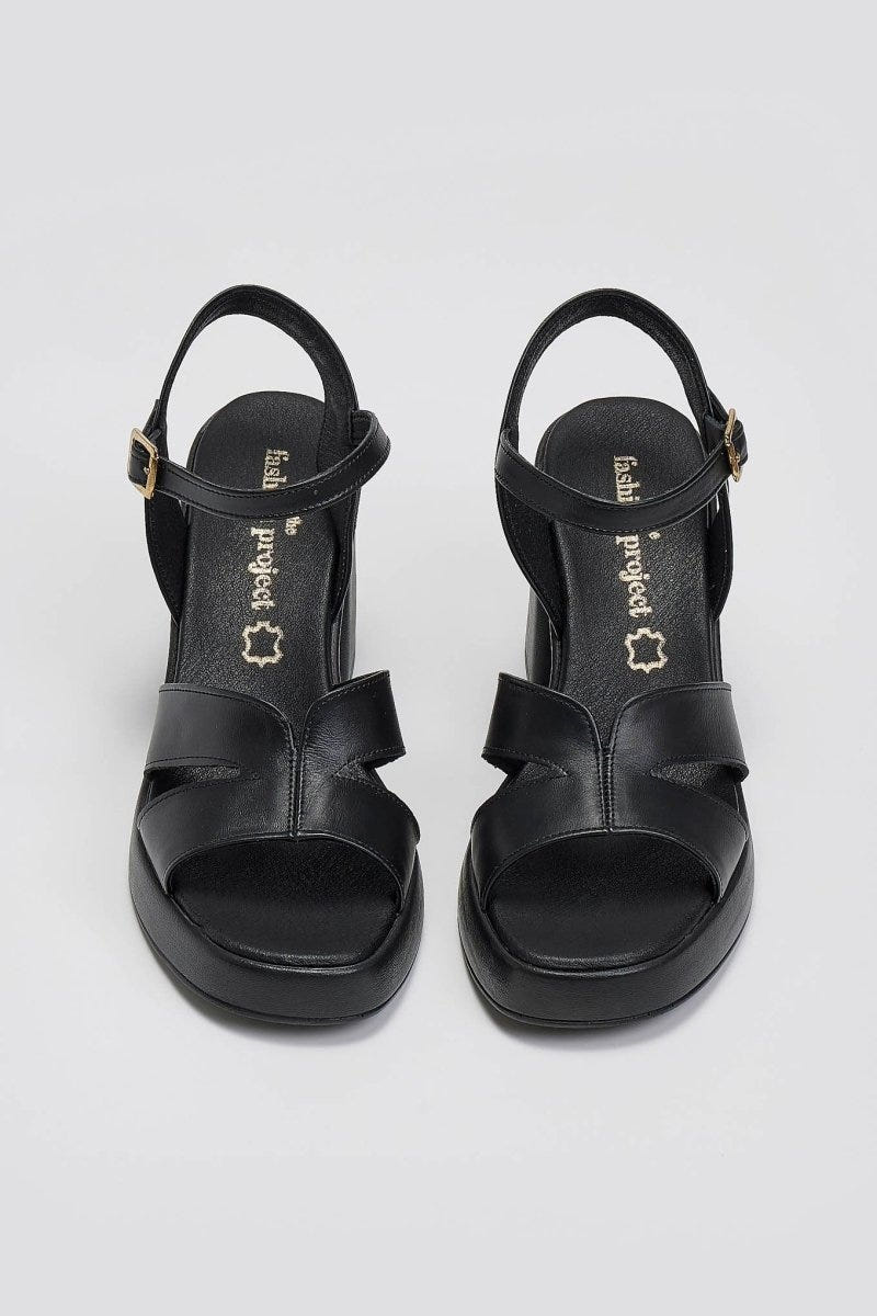 Πέδιλα δερμάτινα με ανοίγματα Tfp - Μαύρο - thefashionproject.gr - TFP