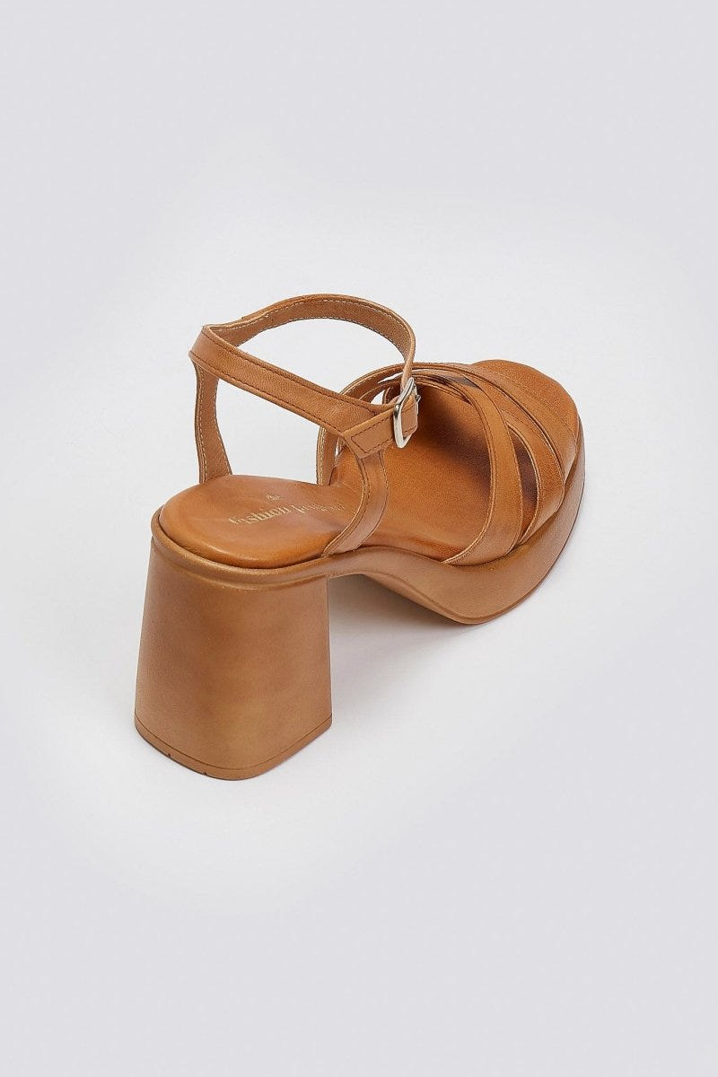 Πέδιλα δερμάτινα με crossover λουράκια Tfp - Ταμπά - thefashionproject.gr - TFP