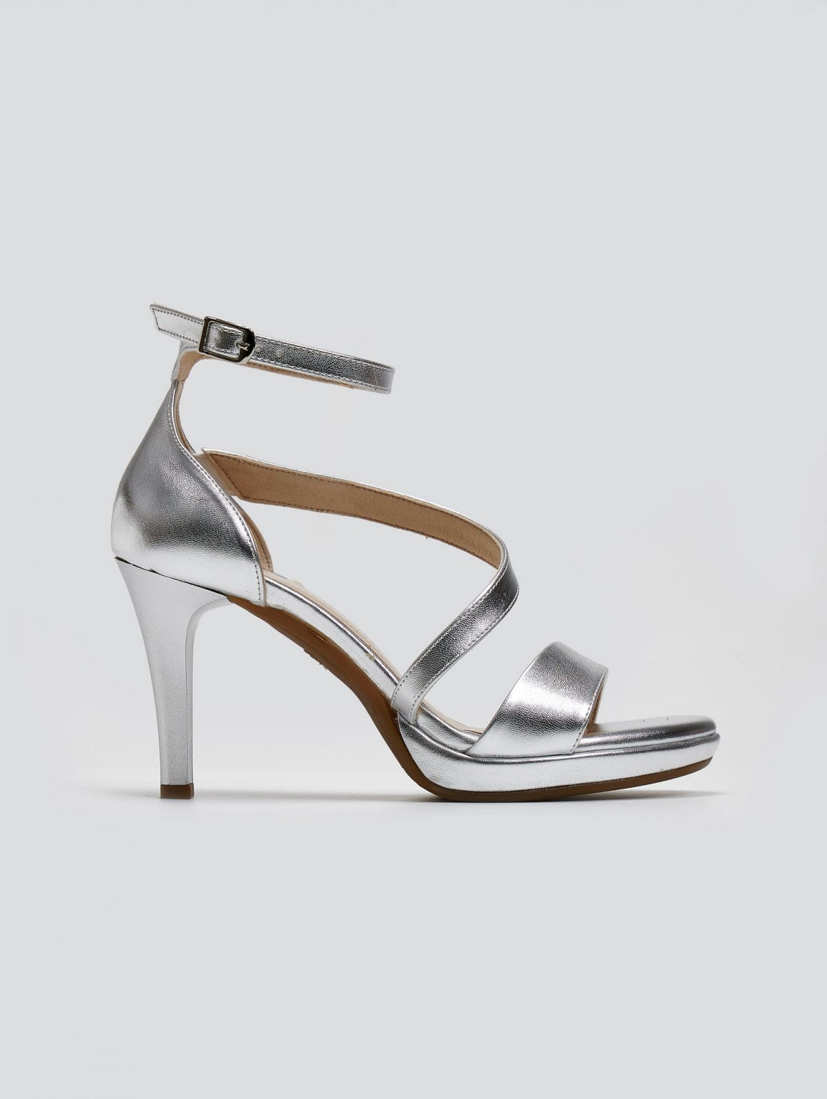Πέδιλα δερμάτινα με λεπτή φιάπα Ragazza 0932 - Ασημί - thefashionproject.gr - RAGAZZA
